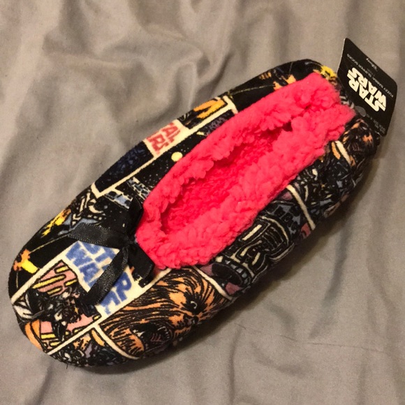 Star Wars Shoes - Star Wars Fuzzy Babba Slippers NWT